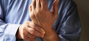 Болят суставы рук: как лечить народными средствами