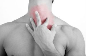 Боль в горле при шейном остеохондрозе: причины и способы лечения