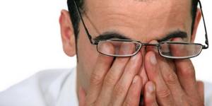Двоение в глазах при шейном остеохондрозе: причины и лечение