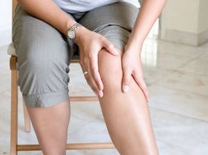 Слабость в ногах при остеохондрозе: методы лечения и профилактики