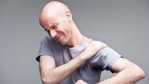Субакромиальный бурсит плечевого сустава: симптомы и лечение