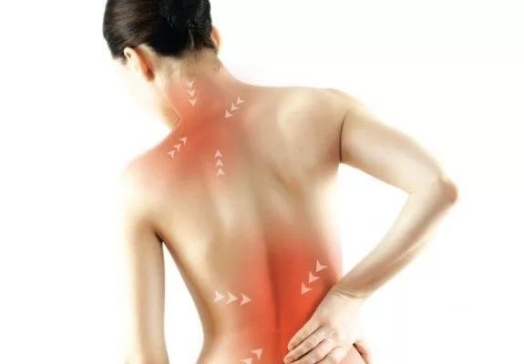 Болит спина справа: список причин, методов диагностики и способов лечения