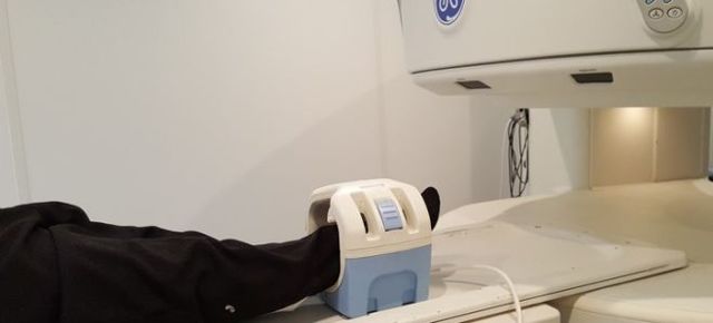 МРТ голеностопного сустава стопы: что показывает и как проходит