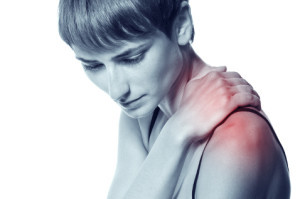 Воспаление плечевого сустава: симптомы и лечение